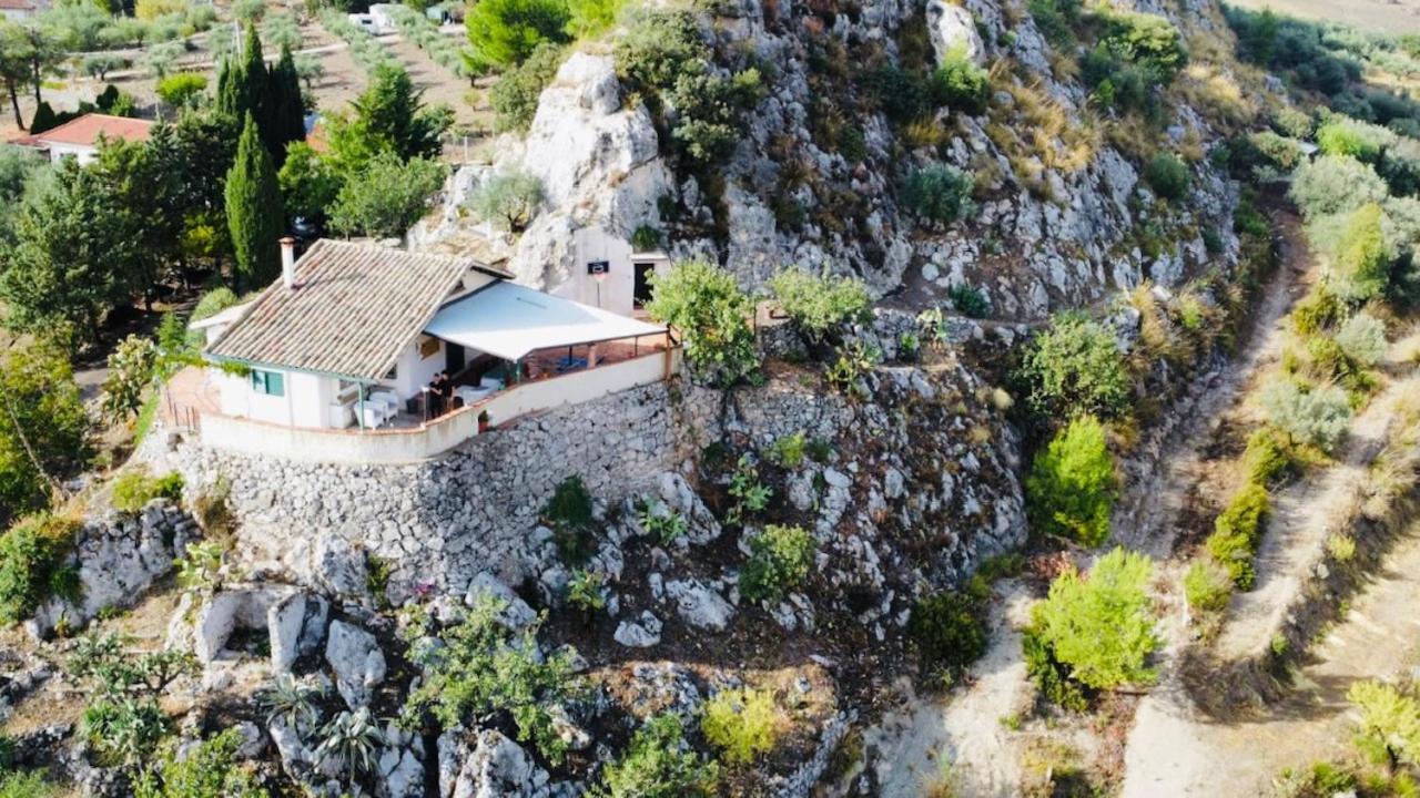 קלטניסטה B&B Tenuta La Puntara מראה חיצוני תמונה