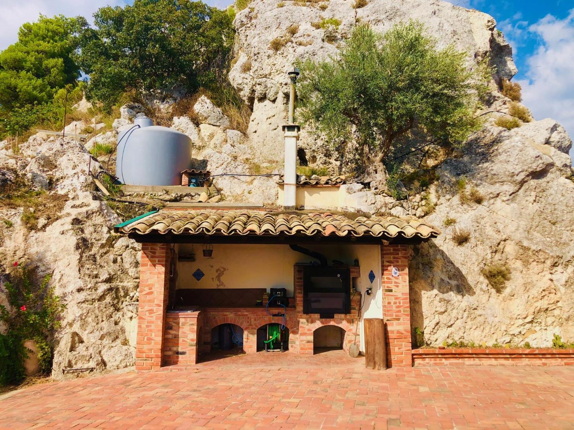 קלטניסטה B&B Tenuta La Puntara מראה חיצוני תמונה